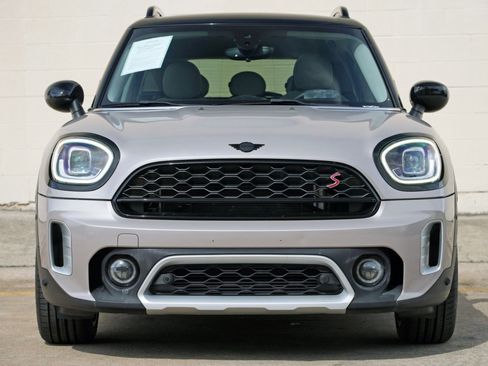 Used 2022 MINI Cooper Countryman S w/ Convenience Package FWD image 6