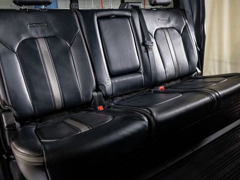 Used 2021 Ford F250 Platinum image 31