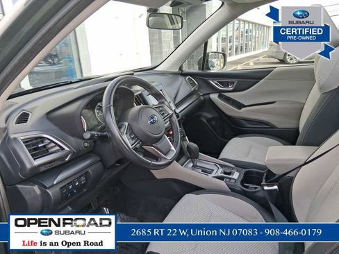 Used 2023 Subaru Forester Premium image 14
