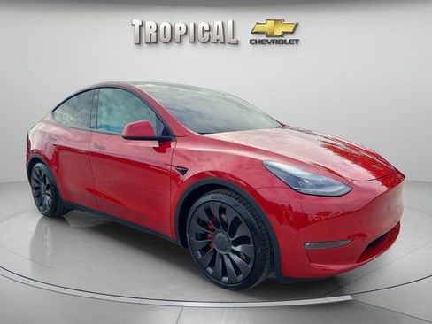 Used 2022 Tesla Model Y Performance AWD/4WD image 7
