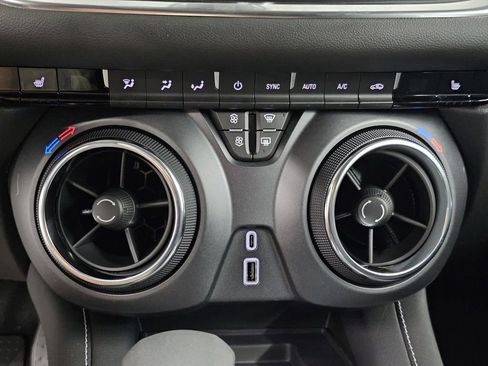 New 2026 Chevrolet Blazer LT AWD/4WD image 20