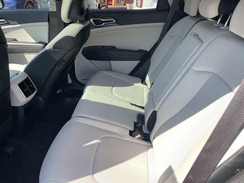 Used 2026 Kia Sportage EX w/ EX Panorama Roof Package FWD image 15