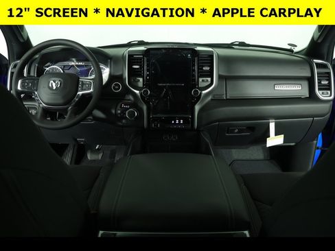 New 2026 RAM 1500 4x4 Crew Cab image 7