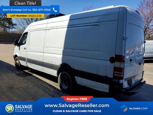 Used 2013 Freightliner Sprinter 3500 image 3