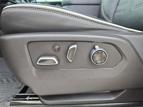 Used 2024 GMC Sierra 1500 AT4X w/ AT4X AEV Edition image 16