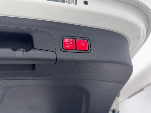 Used 2024 Mercedes-Benz GLE 350 4MATIC image 82