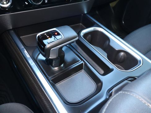 Used 2023 Chevrolet Silverado 1500 LT Trail Boss image 27