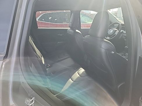 Used 2022 Jeep Cherokee Latitude Lux image 9