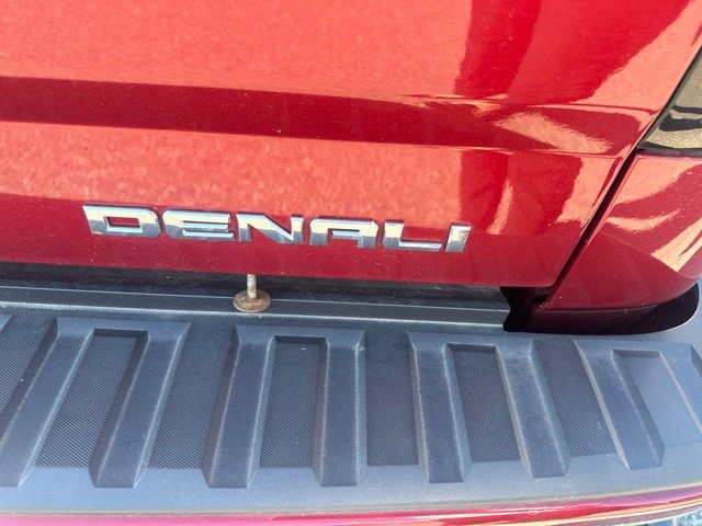 Used 2018 GMC Sierra 1500 Denali w/ Denali Ultimate Package AWD/4WD image 3