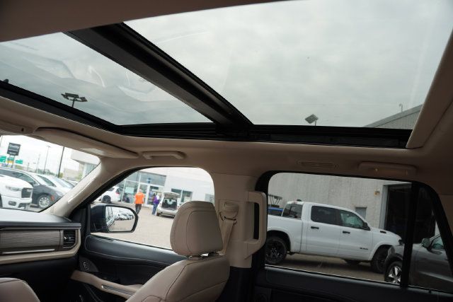 Used 2024 Ford Expedition Max Limited AWD/4WD image 20