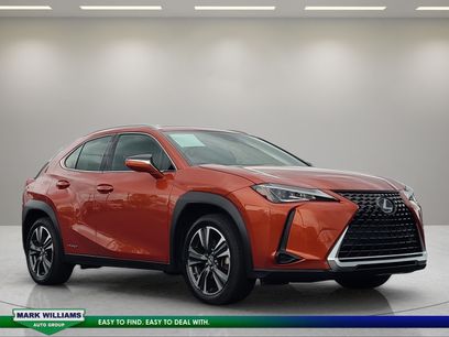 Used 2019 Lexus UX 250h w/ Accessory Package 2