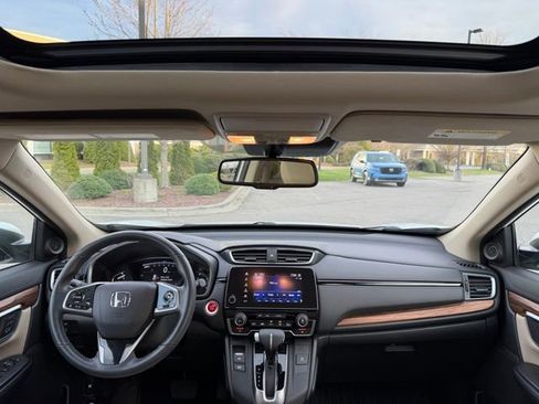 Used 2019 Honda CR-V Touring image 47