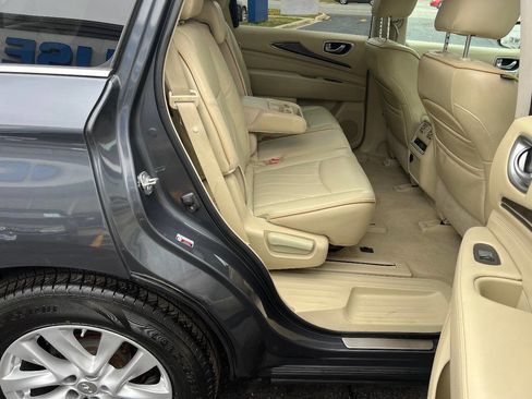 Used 2013 INFINITI JX35 AWD w/ Cargo Pkg image 25