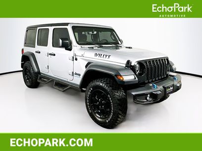 Used 2023 Jeep Wrangler Unlimited w/ 8.4" Radio Group
