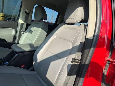 Used 2018 GMC Canyon 2WD Crew Cab w/ Convenience Package image 17