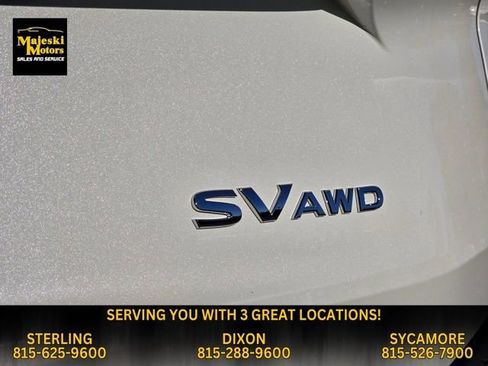 Used 2023 Nissan Rogue SV image 13