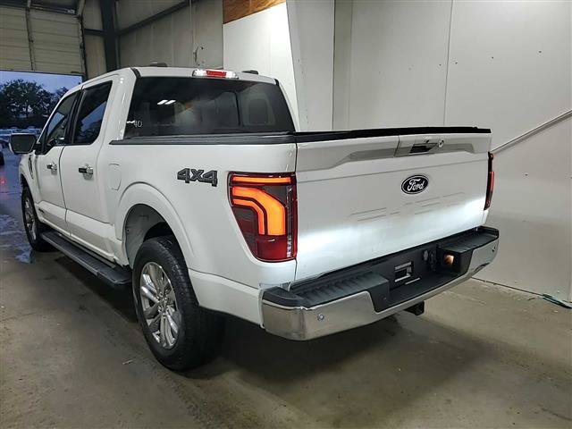Used 2024 Ford F150 Lariat w/ Equipment Group 502A High AWD/4WD image 11