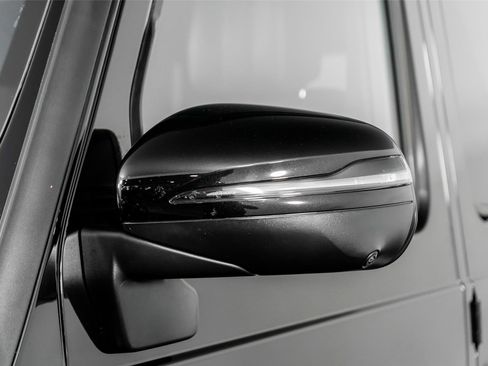 Used 2025 Mercedes-Benz G 63 AMG 4MATIC image 28