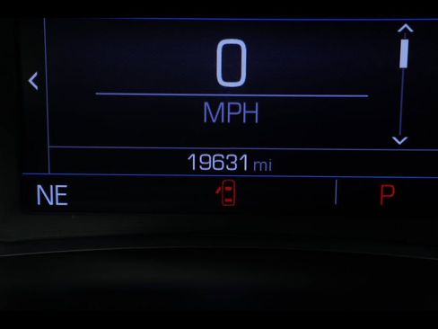 Used 2023 GMC Acadia SLE w/ Driver Convenience Package image 28