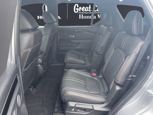 Certified 2025 Honda Pilot TrailSport image 13