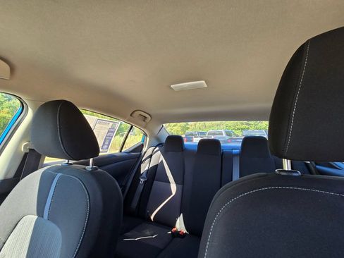 Used 2024 Nissan Sentra SV FWD image 28