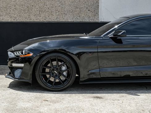 Used 2018 Ford Mustang GT RWD image 15