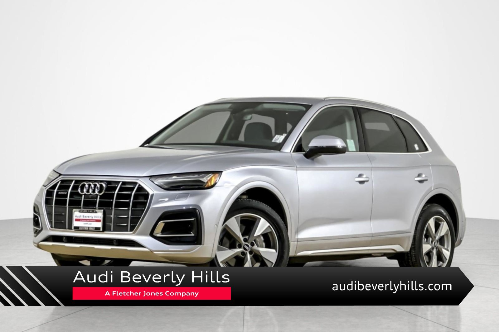 Used 2023 Audi Q5 Prestige w/ Prestige Package AWD/4WD image 1