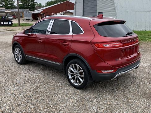 Used 2017 Lincoln MKC Select w/ Select Plus Package AWD/4WD image 4