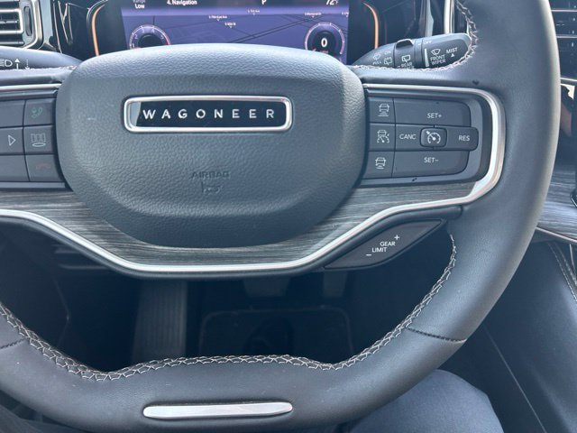 Used 2023 Jeep Wagoneer Series III w/ Premium Group I AWD/4WD image 20