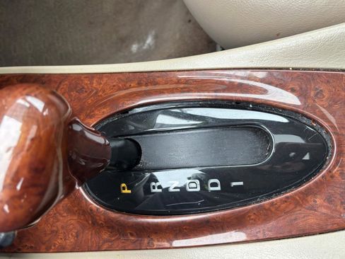 Used 2005 Mercury Sable LS image 13