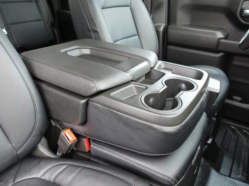 Used 2022 GMC Sierra 1500 Pro w/ Pro Value Package image 31