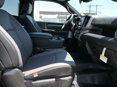 New 2025 RAM 4500 Tradesman image 19