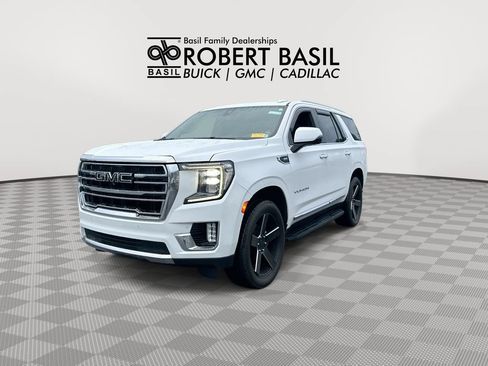 Used 2021 GMC Yukon SLT w/ SLT Premium Package AWD/4WD image 4