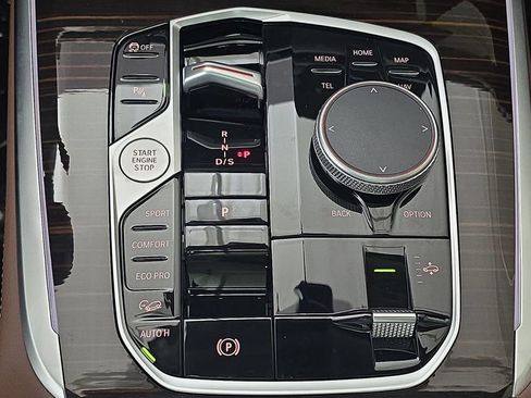 New 2026 BMW X7 xDrive40i image 21