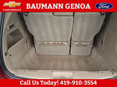 Used 2013 Chrysler Town & Country Touring-L w/ Premium Group FWD image 23