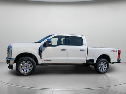 New 2026 Ford F250 King Ranch w/ Chrome Package image 14