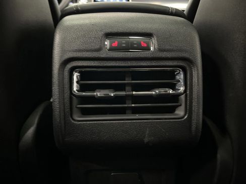 Used 2022 Lincoln Corsair AWD w/ Premium Package image 35