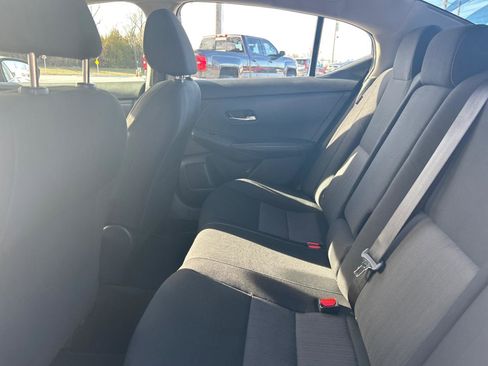 Used 2022 Nissan Sentra SV FWD image 19