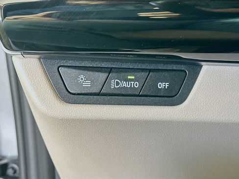 Used 2025 BMW X1 xDrive28i image 17