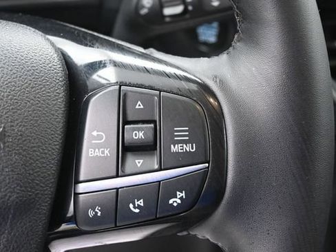 Used 2022 Ford Escape SEL w/ Technology Package AWD/4WD image 17