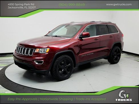 Used 2021 Jeep Grand Cherokee Laredo X AWD/4WD image 1