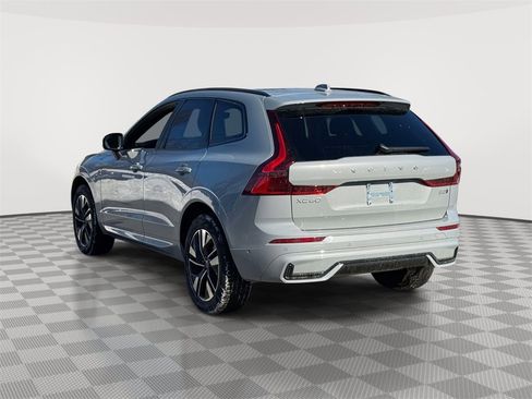 Certified 2026 Volvo XC60 B5 Plus w/ Climate Package image 5