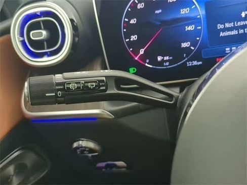 Used 2026 Mercedes-Benz GLC 300 4MATIC image 27