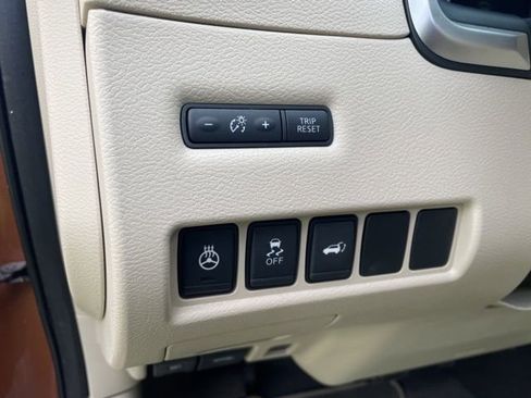 Used 2017 Nissan Murano SL AWD/4WD image 20
