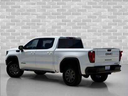 New 2026 GMC Sierra 1500 AT4X w/ LPO, Black Badging Package