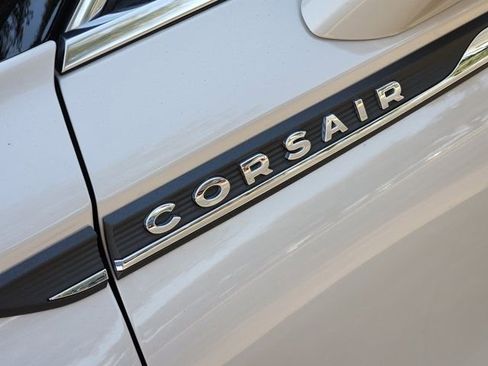 Used 2022 Lincoln Corsair Reserve w/ Equipment Group 201A image 9