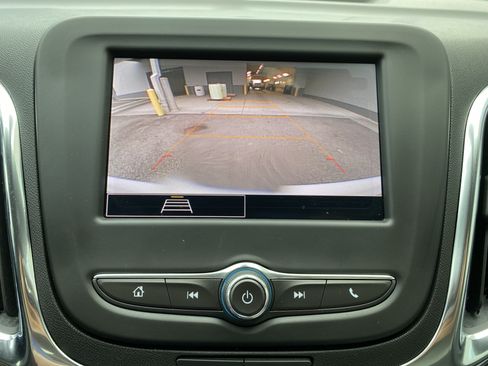 Used 2024 Chevrolet Equinox LS FWD image 26
