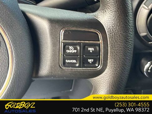 Used 2011 Jeep Wrangler Sport AWD/4WD image 16