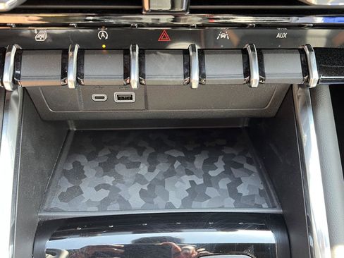 New 2026 GMC Canyon AT4 image 29