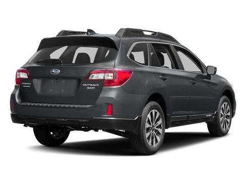 Used 2017 Subaru Outback 3.6R Limited AWD/4WD image 5